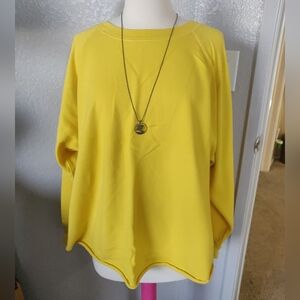 Gap Large Yellow Long Sleeve Top